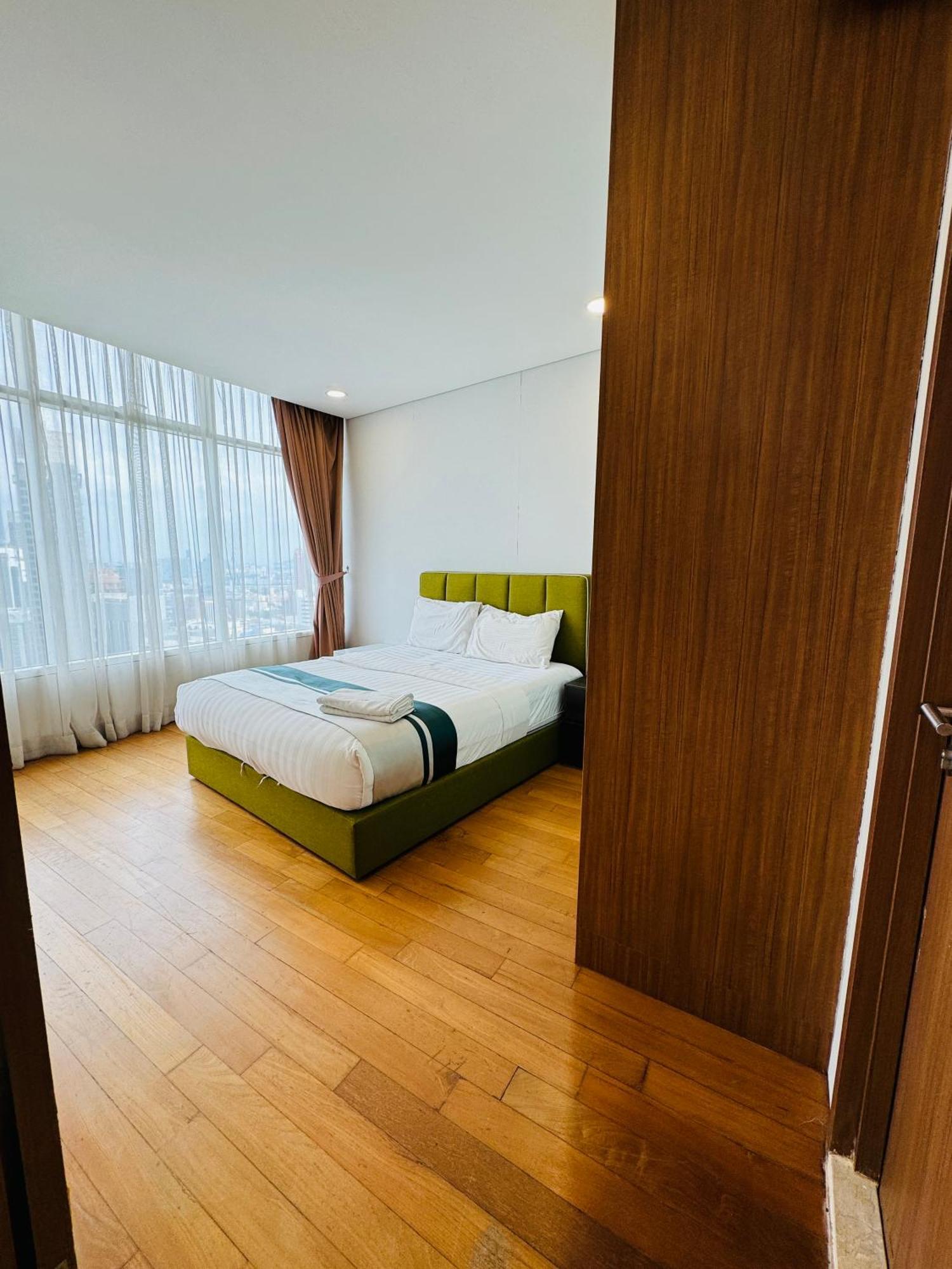 Apartment Vortex Klcc Near Kl Tower Apartemen *
